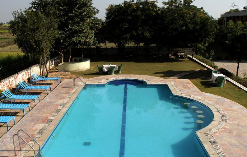 Kadamb Kunj Resort Bharatpur Exterior photo